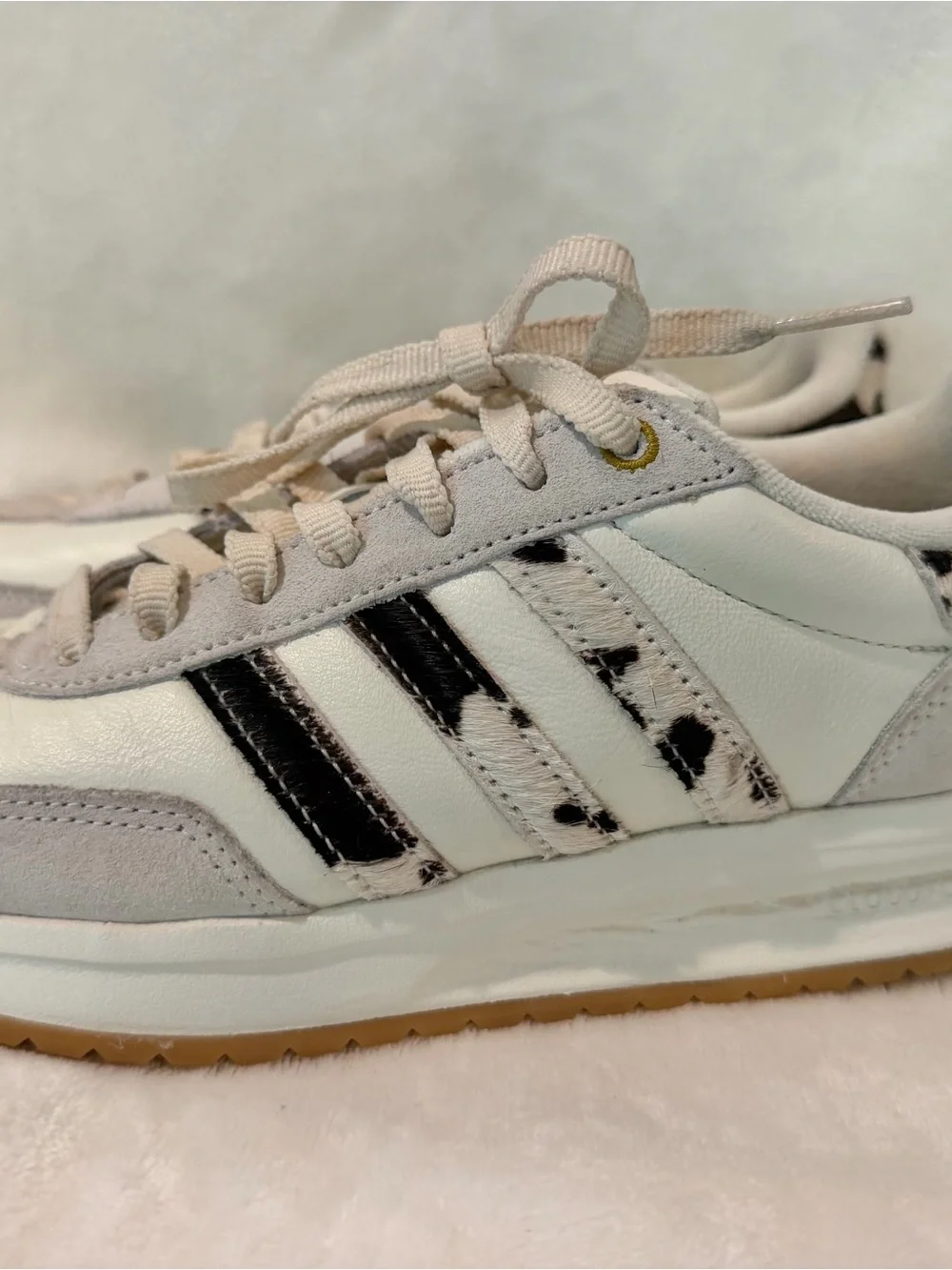 adidas Women's Cream White Suede Athletic Sneakers w/ Black Cow Pattern Stripes